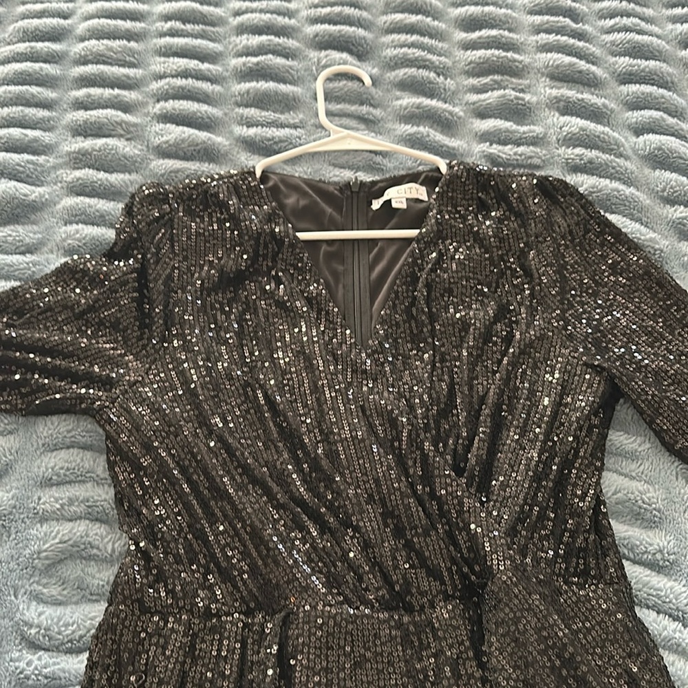 Gorgeous black sequin dress